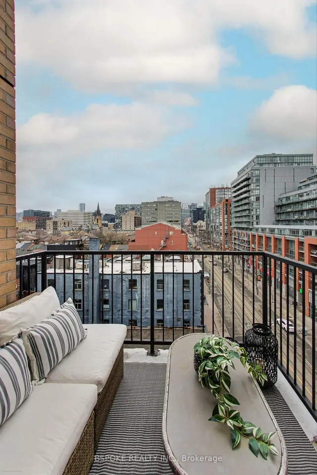 Additional image 31 of 800 King St Unit 804