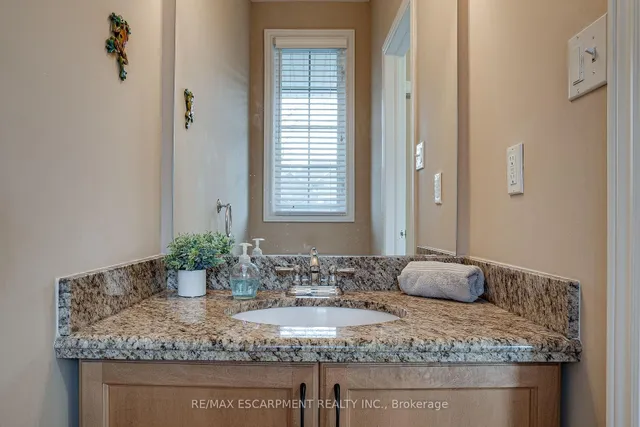 Additional image 19 of 92 Newcombe Rd