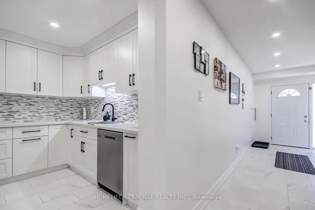 Additional image 10 of 1755 RATHBURN Rd Unit 31