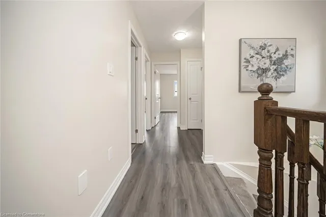 Additional image 34 of 57 Redcedar Cres