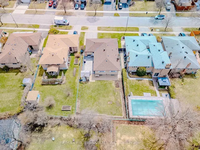 Additional image 40 of 184 Oakmeadow Blvd