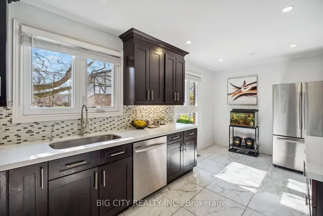 Additional image 10 of 321 Trudelle St Unit 21