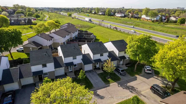 Additional image 41 of 1190 Upper Ottawa St Unit 11