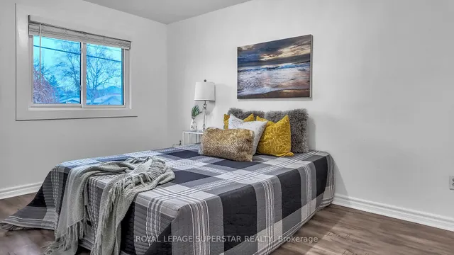 Additional image 19 of 615 Walkers Line