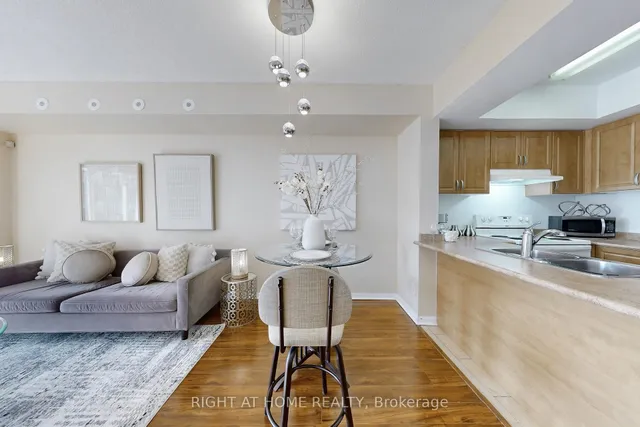 Additional image 13 of 3049 Finch Ave Unit 2006