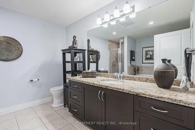 Additional image 25 of 125 Wilson St Unit 107