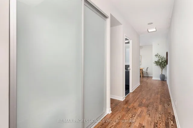 Additional image 4 of 88 Park Lawn Rd Unit 2208