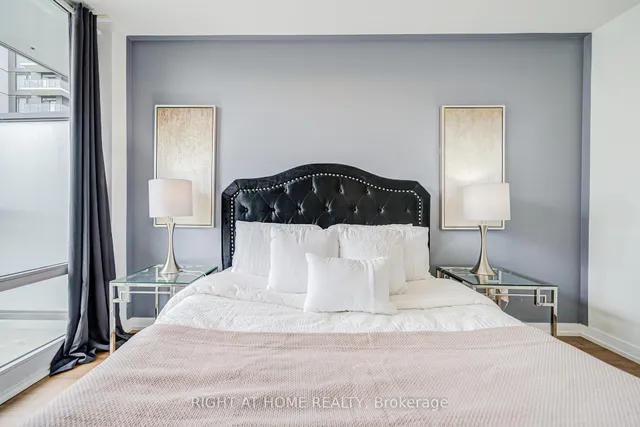 Additional image 22 of 85 Duke St Unit 405