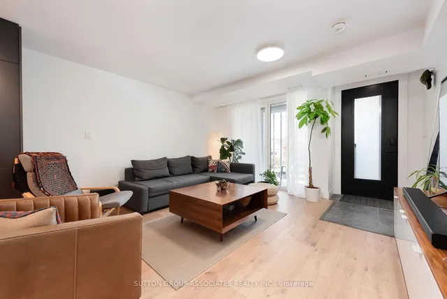 Additional image 25 of 33 Lanark Ave