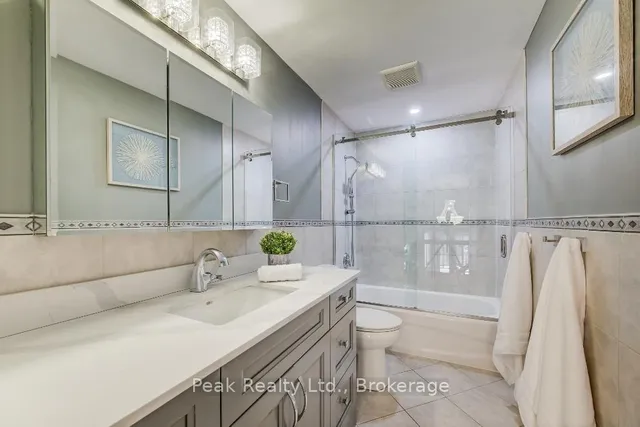 Additional image 22 of 76 Underhill Cres