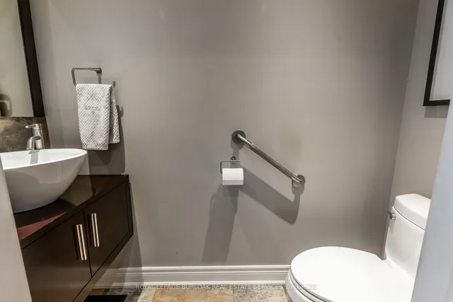 Additional image 12 of 424 Henderson Rd