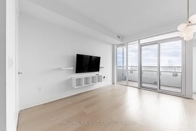 Additional image 8 of 859 The Queensway N/A Unit 313