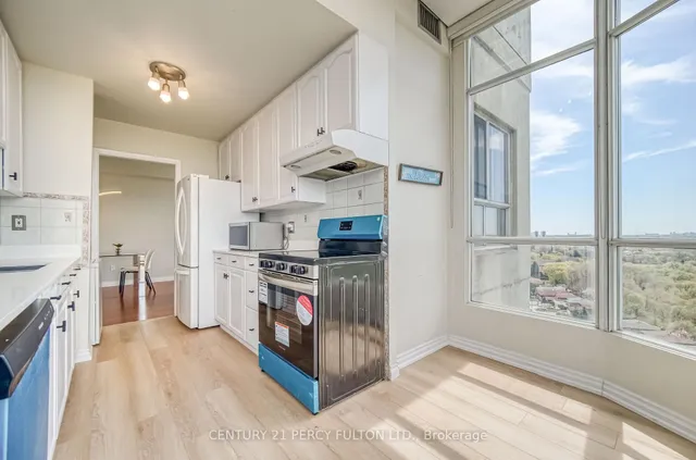 Additional image 24 of 3077 Weston Rd Unit 2009