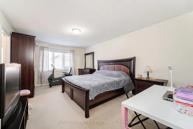 Additional image 24 of 15 Vanderpool Cres