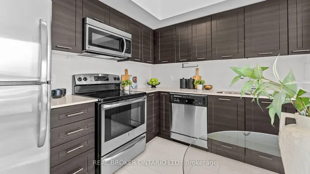 Additional image 7 of 2220 Lake Shore Blvd Unit 1604