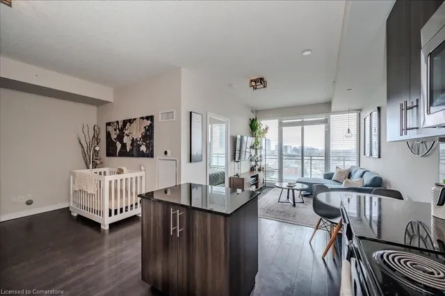 Additional image 20 of 85 Duke St Unit 1412