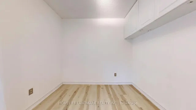 Additional image 18 of 1395 Williamsport Dr Unit 352