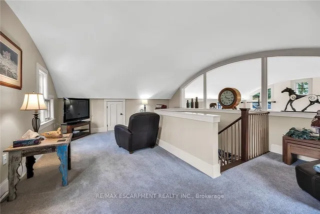 Additional image 29 of 285 Hamilton Dr