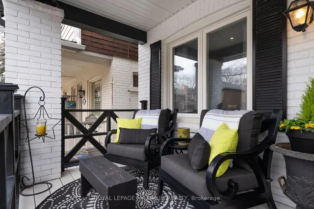 Additional image 5 of 527 Merton St