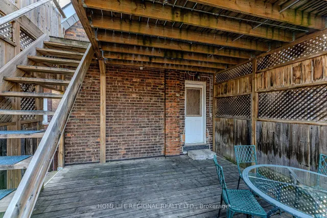 Additional image 48 of 236 Dovercourt Rd