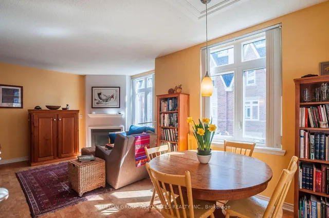 Additional image 5 of 100 Redpath Ave Unit 28