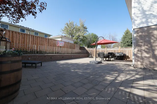 Additional image 35 of 10 Manderley Pl