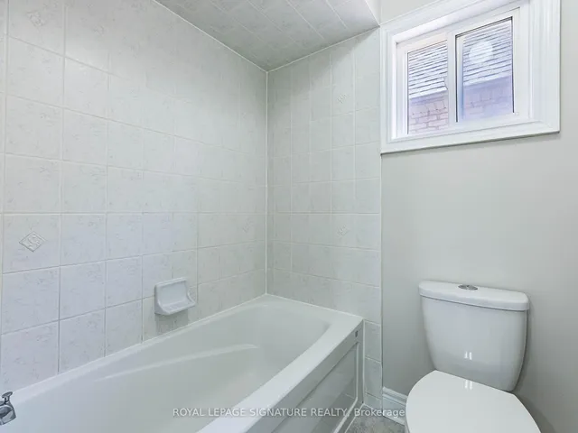 Additional image 40 of 12 Northface Cres