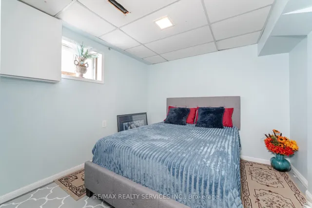 Additional image 33 of 85 Salisbury Circ