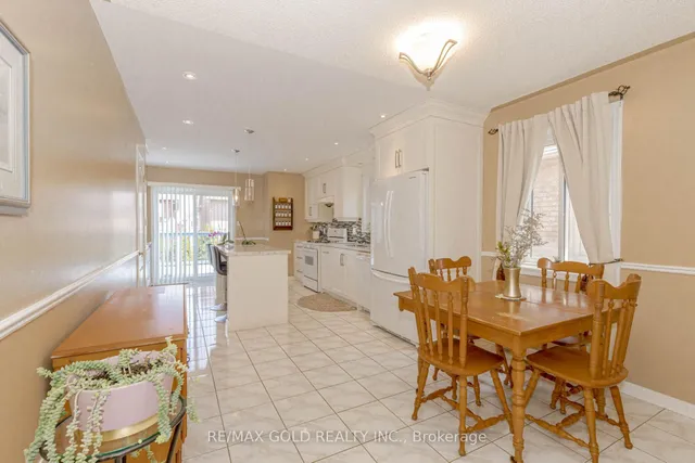 Additional image 13 of 243 Cresthaven Rd