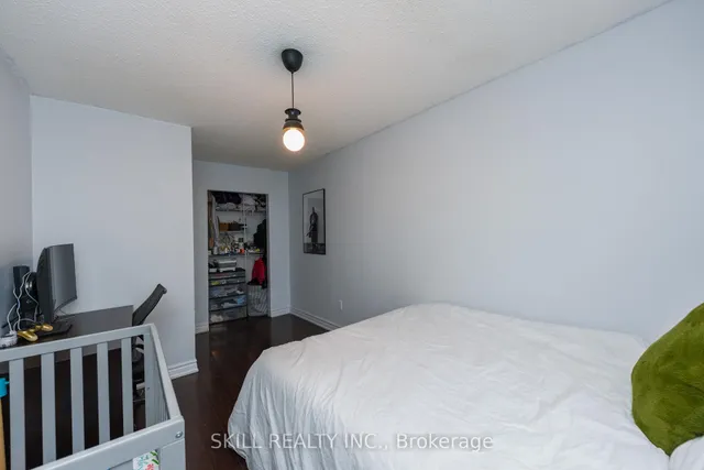 Additional image 23 of 7500 Goreway Dr Unit 92