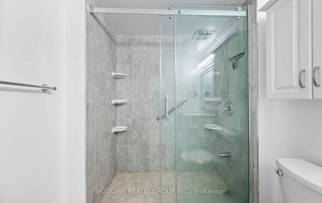 Additional image 16 of 21 Overlea Blvd Unit 1904