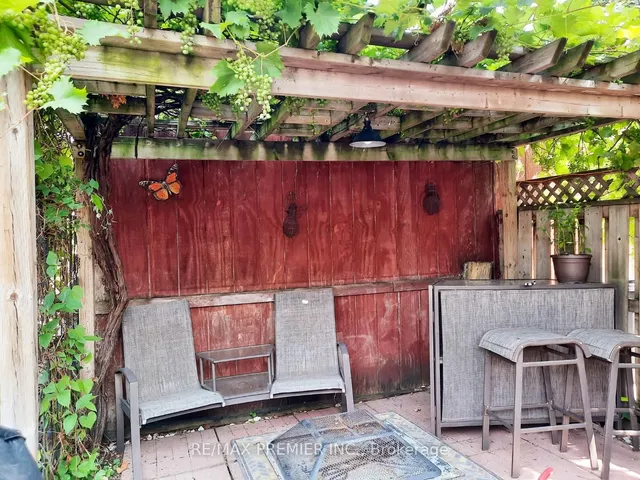 Additional image 27 of 32 Genthorn Ave