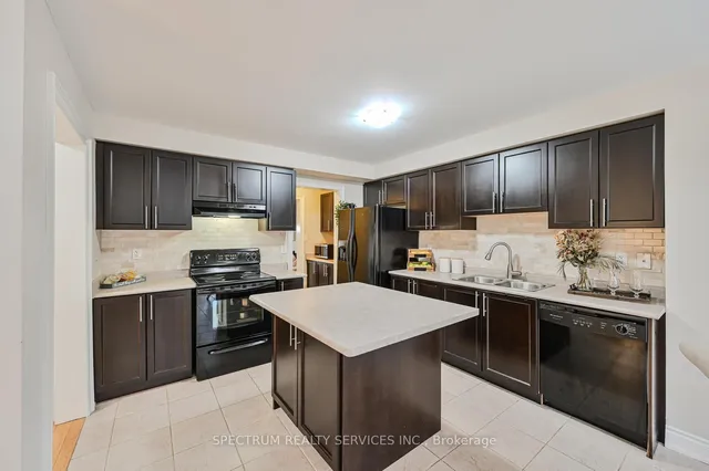 Additional image 14 of 876 Jempson Path