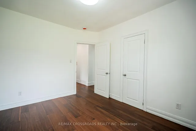 Additional image 27 of 52 Slan Ave