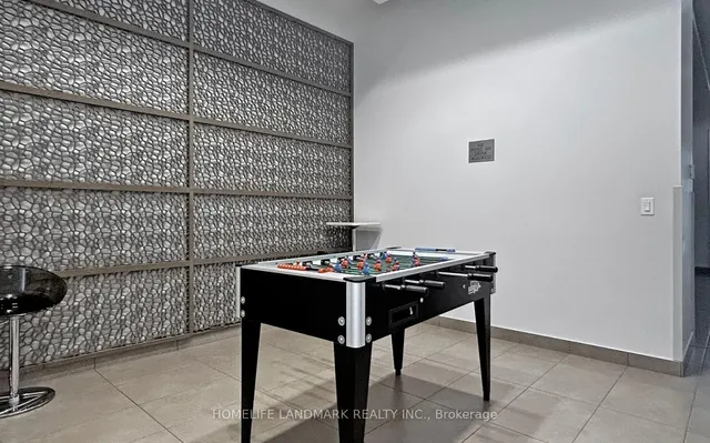 Additional image 22 of 29 Singer Crt Unit 806