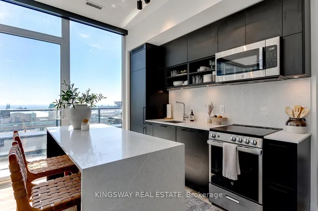 Additional image 7 of 135 East Liberty St Unit 715