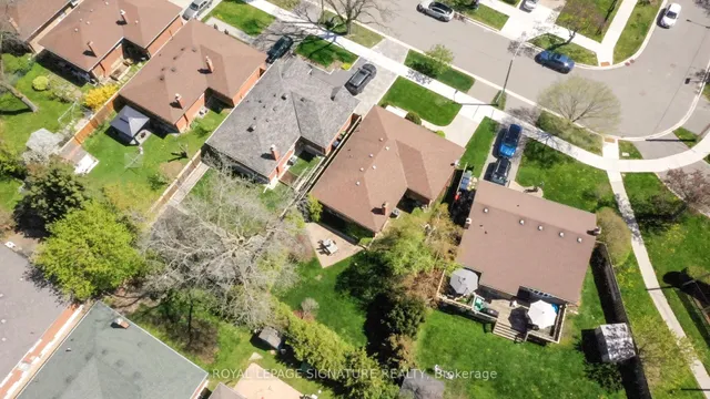 Additional image 43 of 18 Elderfield Cres