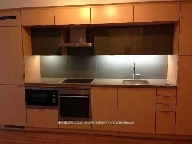 Additional image 20 of 300 Front St Unit 307