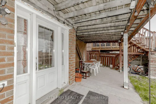 Additional image 46 of 382 Harrowsmith Dr