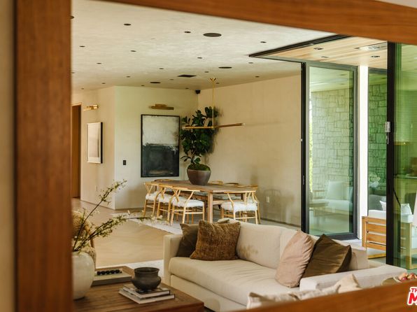 4601 Greenbush Ave, Sherman Oaks, CA 91423