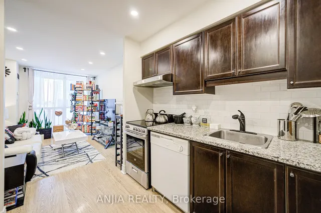 Additional image 6 of 60 Town Center Crt Unit 202