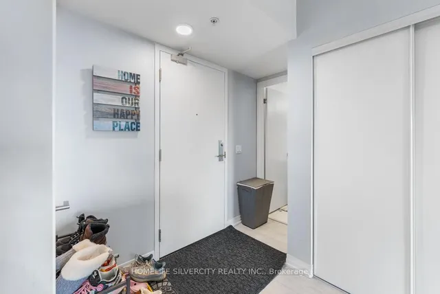 Additional image 21 of 408 Browns Line Unit 307