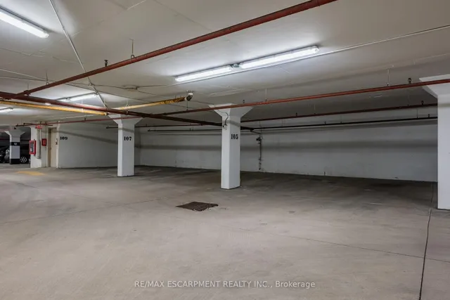Additional image 38 of 50 Eglinton Ave Unit 1002