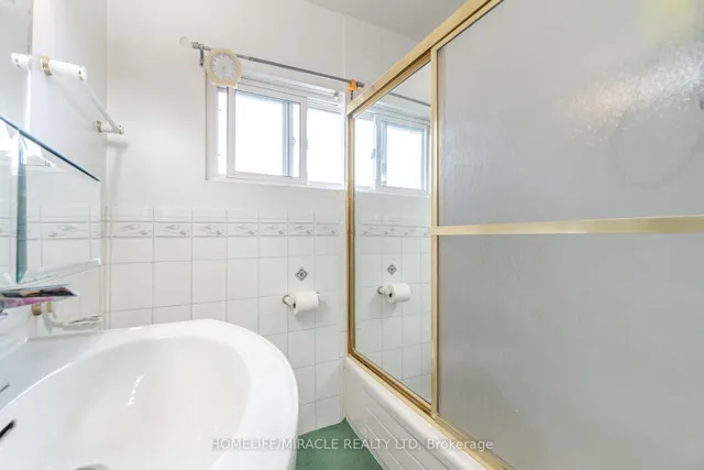 Additional image 28 of 11 Arrowsmith Ave