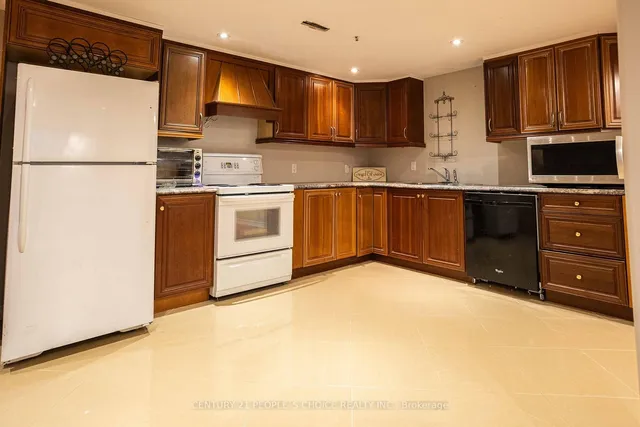 Additional image 39 of 32 Madrid Cres