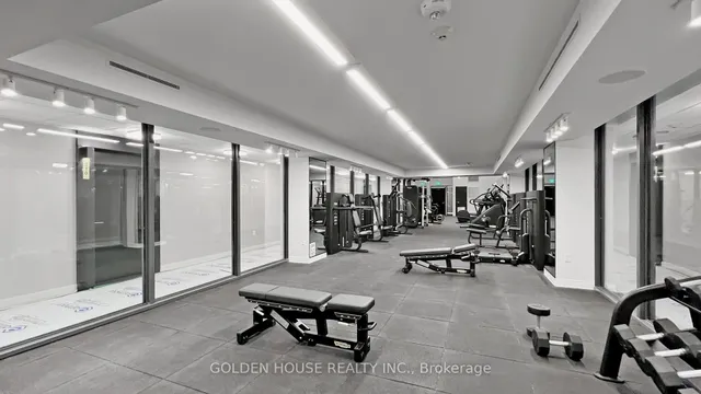 Additional image 30 of 158 Front St Unit 708