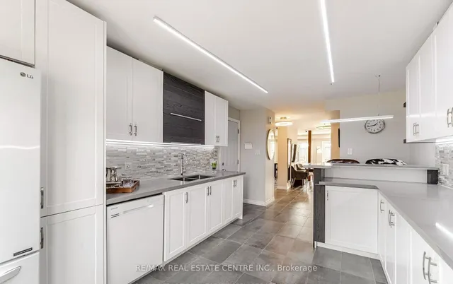 Additional image 12 of 2046 Glenada Cres