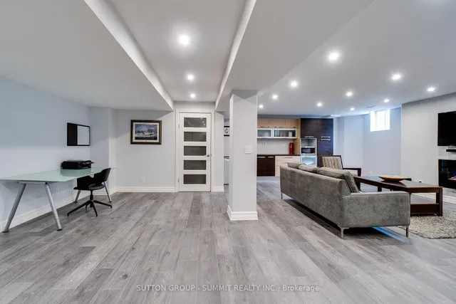 Additional image 39 of 23 Scott Blvd