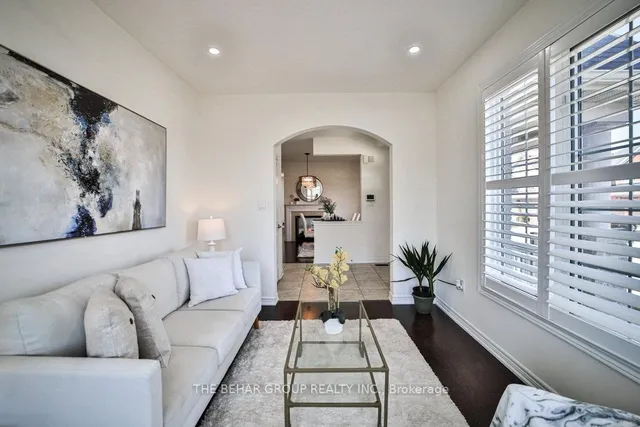 Additional image 6 of 37 Young Dr