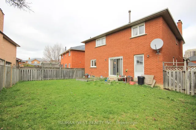 Additional image 48 of 73 Hullrick Dr